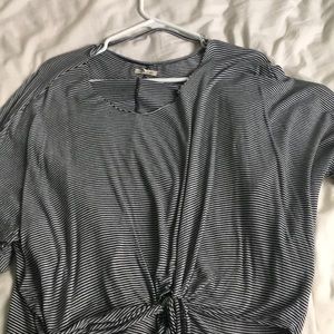 Crop top baggy shirt